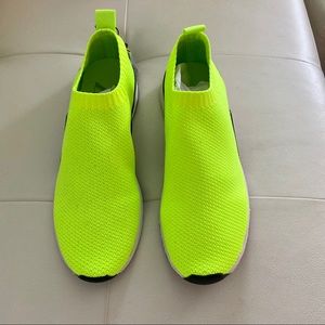 NWT ZARA NEON GREEN SNEAKERS 7 1/2 38